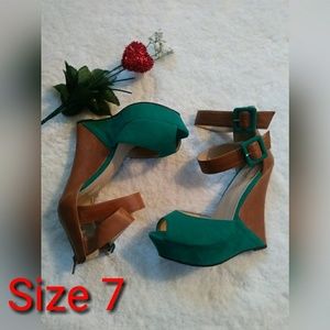 Teal Heels